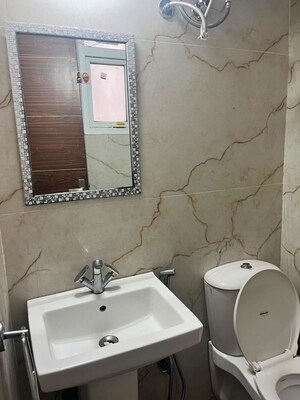 Bathroom in 2 BHK Apartment at Highland Park Chandigarh, Bhabat – for Rent
