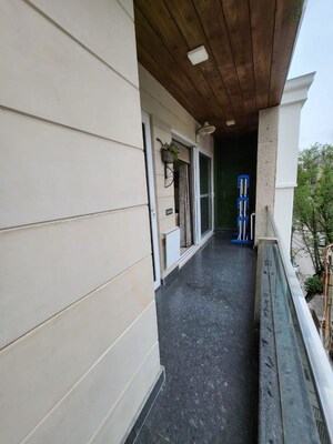 Building Lobby in 3 BHK Builder Floor at Greater Kailash I – for Rent