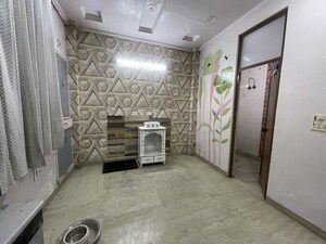 3 BHK Builder Floor For Rent in Rohini Sector 25