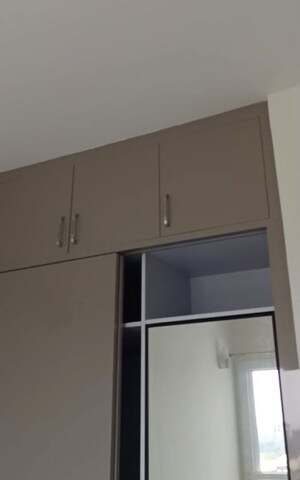Room in 2 BHK Apartment at Malwa Escon Primera, International Airport Road – for Rent