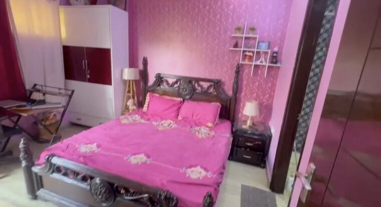 Bedroom, rohini sector 24 3 Bedroom 800 Sq.Ft. Builder Floor In Rohini Sector 24 Delhi 10750956