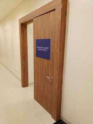  Office Space – Exterior View View at Kalpataru Summit, Mulund West - for Rent