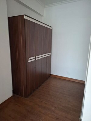 Room in 2 BHK Apartment at Adani Aangan, Sector 89a – for Rent