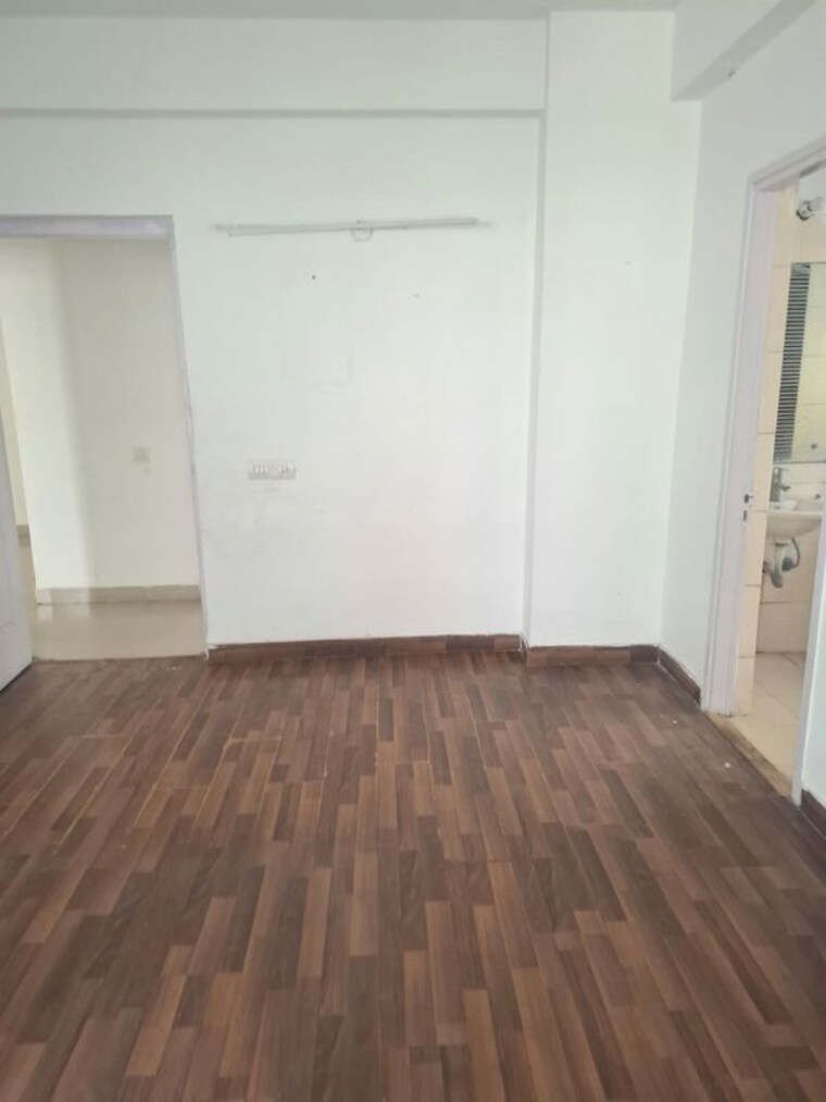 Bedroom, tulip-petals 3 Bedroom 1550 Sq.Ft. Apartment In Sector 89 Gurgaon 10751105