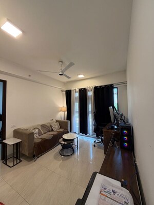 2 BHK Apartment For Rent in Lodha Crown Quality Homes, Majiwada