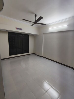 Master Bedroom in 2 BHK Apartment at Dheeraj Ganga, Malad West – for Rent