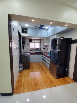 Kitchen in 2.5 BHK Apartment at Garden View Apartment, Goregaon East – for Rent