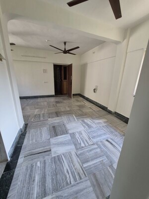 Bathroom in 2 BHK Apartment at Park Avenue Apartment Kandivali, Kandivali West – for Rent