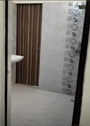 Room in 3 BHK Builder Floor at Vasundhara Sector 3 – for Rent