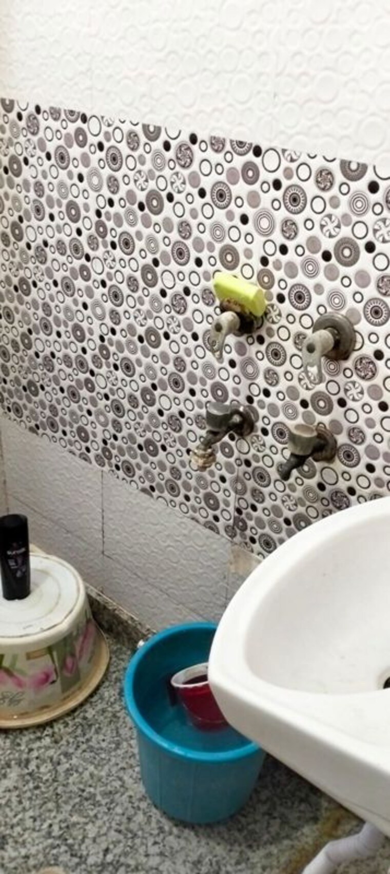 Bathroom, mayur vihar 1 1 RK 200 Sq.Ft. Builder Floor In Mayur Vihar 1 Delhi 10751225
