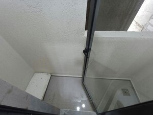 Furnished Amenities in 2 BHK Apartment at S And T Serenity Heights, Chembur – for Sale
