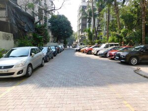 Parking in 1 BHK Apartment at Poonam Enclave, Goregaon East – for Rent