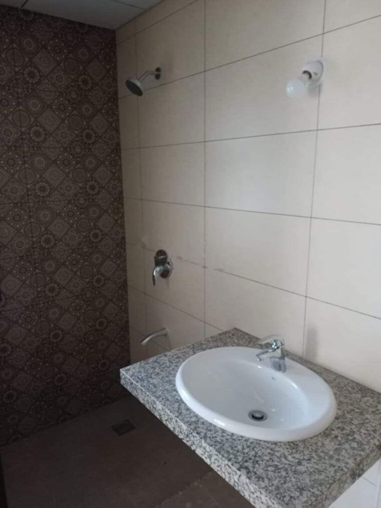 Bathroom, godrej-24-sarjapur 1 Bedroom 455 Sq.Ft. Apartment In Sarjapur Road Bangalore 10751255