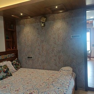 Room in 2 BHK Apartment at Shivaji Park – for Sale