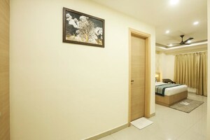 Room in 2 BHK Apartment at BPTP Park Grandeura, Sector 82 – for Rent