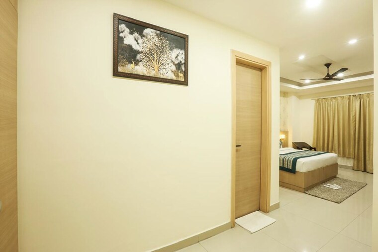 Room, bptp-park-grandeura 2 Bedroom 873 Sq.Ft. Apartment In Sector 82 Faridabad 10751290