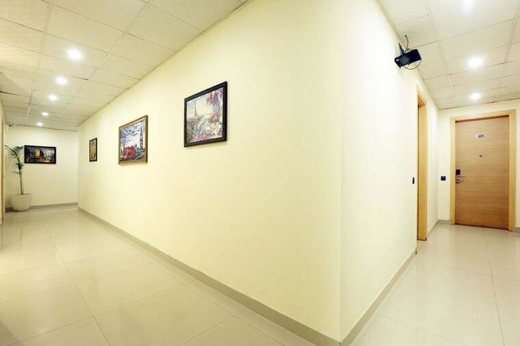 Room, bptp-park-grandeura 2 Bedroom 873 Sq.Ft. Apartment In Sector 82 Faridabad 10751290