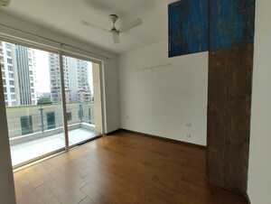 Room in 3 BHK Apartment at M3M Merlin, Sector 67 – for Rent