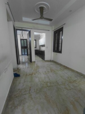 2 BHK Builder Floor For Rent in Janakpuri
