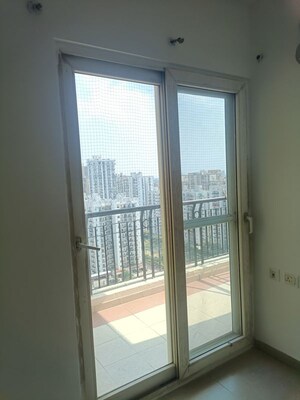 Room in 1 BHK Apartment at Maxblis Grand Wellington, Sector 75 – for Rent