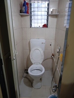 Bathroom in 1 BHK Apartment at Sector 9 Airoli – for Rent
