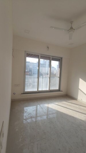 2 BHK Apartment For Sale in Jiten Apartment, Andheri West