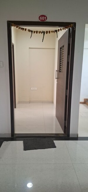 Furnished Amenities in 4 BHK Apartment at Baner – for Sale