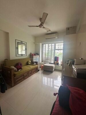 Team Area in 3 BHK Apartment at Shrishti Synchronicity, Chandivali – for Rent