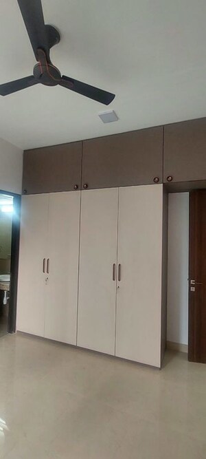 Furnished Amenities in 3 BHK Apartment at Runwal Forests, Kanjurmarg West – for Rent