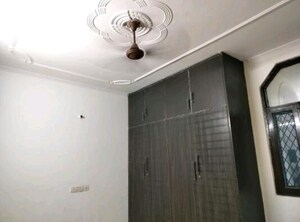Room in 2 BHK Independent House at RWA Apartments Sector 20, Sector 20 – for Rent