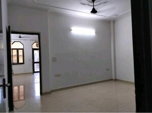 Room in 2 BHK Independent House at RWA Apartments Sector 20, Sector 20 – for Rent