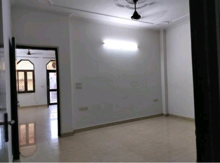 Room, rwa-apartments-sector-20 2 Bedroom 120 Sq.Mt. Independent House In Sector 20 Noida 10751401