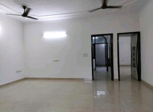 Room in 2 BHK Independent House at RWA Apartments Sector 20, Sector 20 – for Rent
