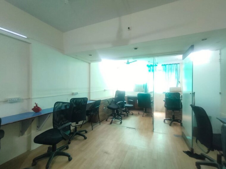 Team Area, paradise-tower-naupada Commercial Office Space 487 Sq.Ft. In Naupada Thane 10751409