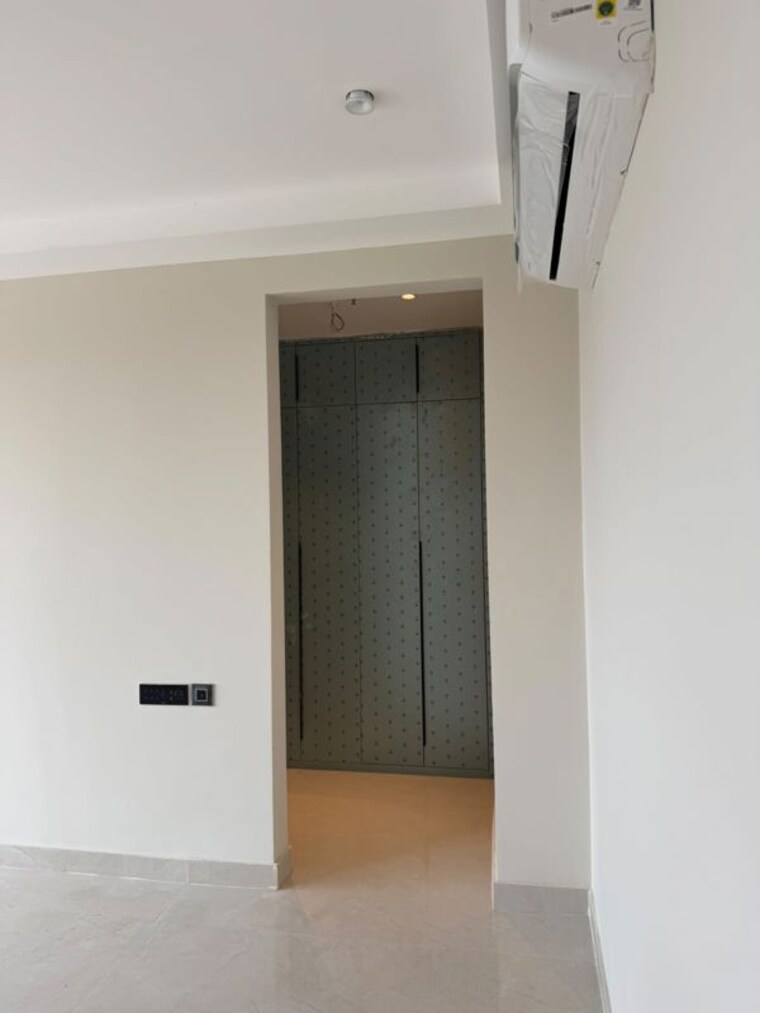 Room, the-ananta-aspire 3.5 Bedroom 2200 Sq.Ft. Apartment In Utrathiya Zirakpur 10751390