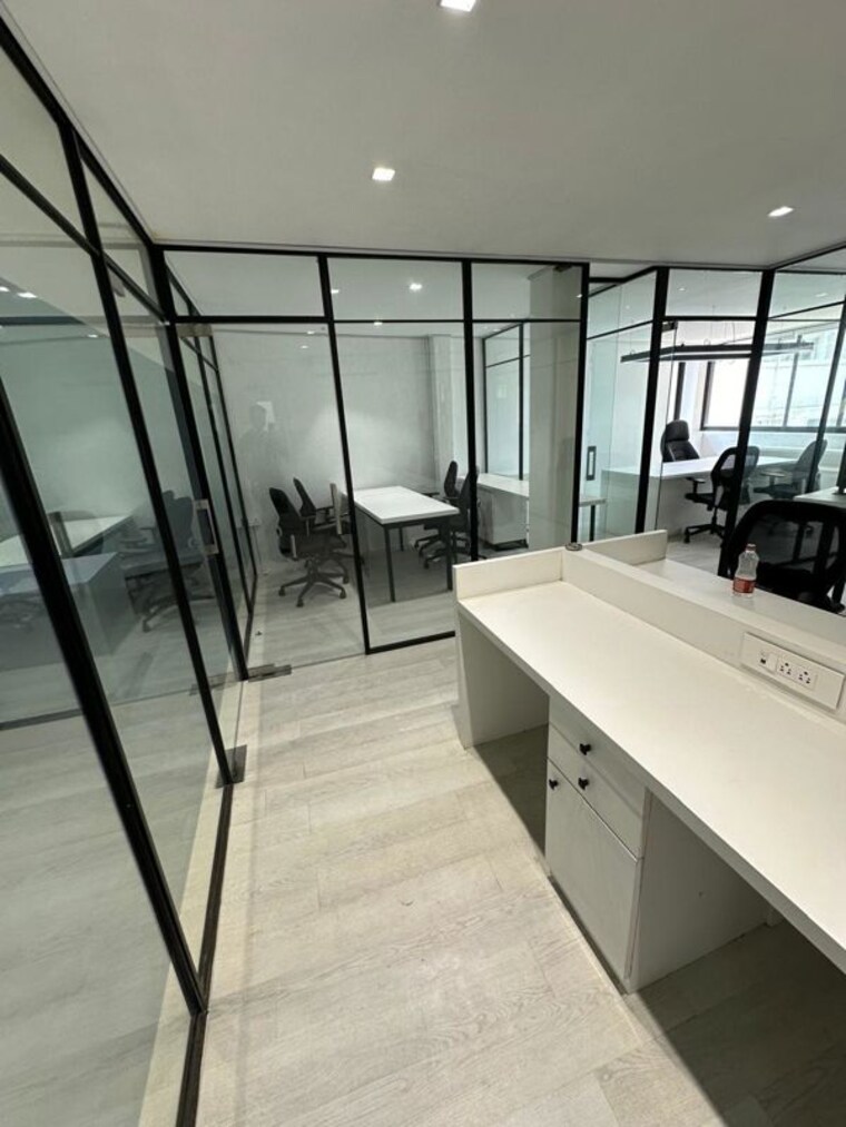 Team Area, shiv-sagar-estate Commercial Office Space 1100 Sq.Ft. In Worli Mumbai 10751419