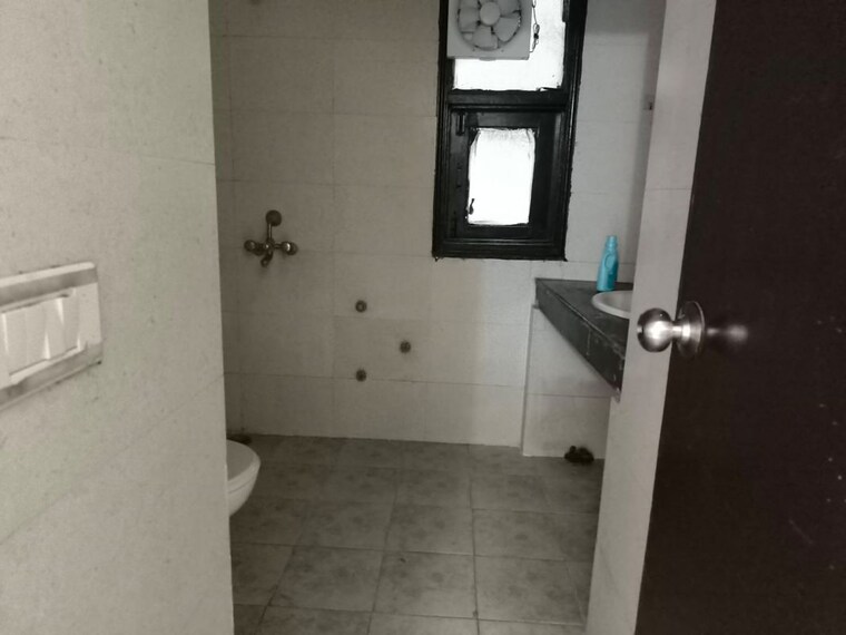 Bathroom, rps-savana 2 Bedroom 955 Sq.Ft. Apartment In Sector 88 Faridabad 10751444