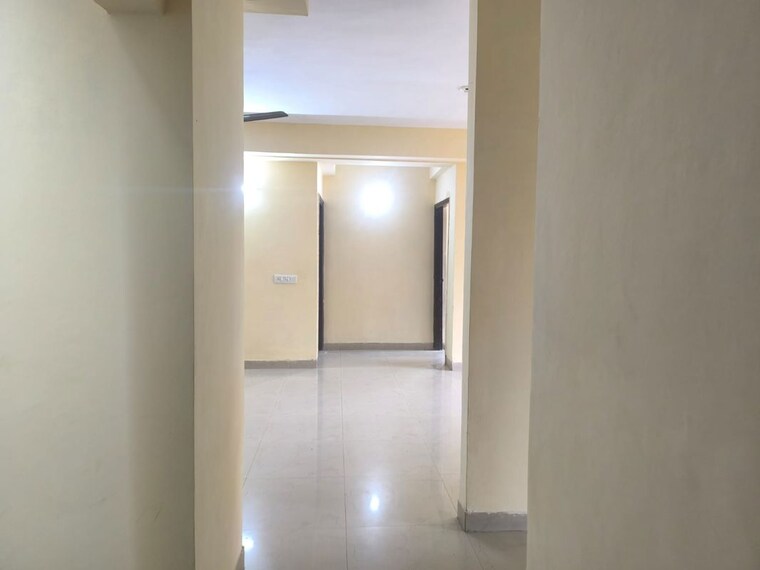 Room, rps-savana 2 Bedroom 955 Sq.Ft. Apartment In Sector 88 Faridabad 10751444