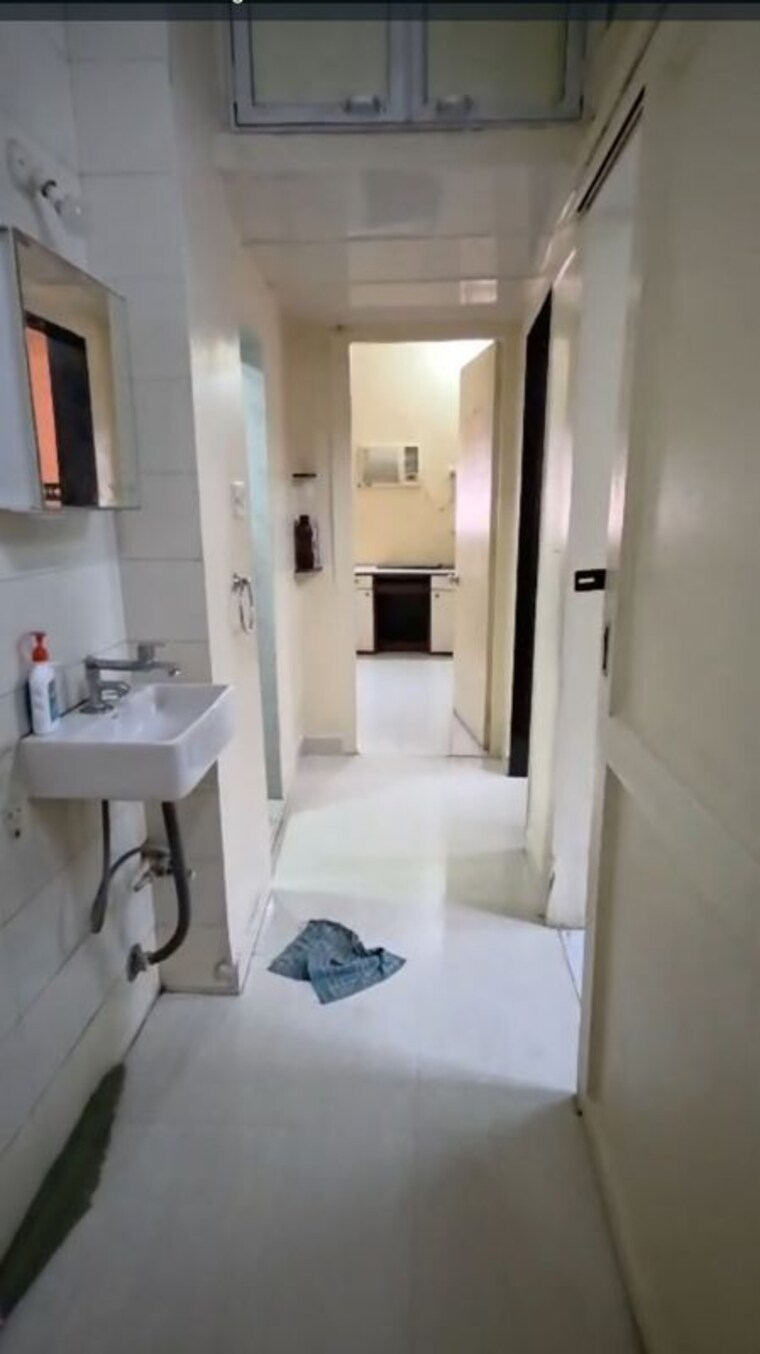 Bathroom, ketan-apartments-dadar-east 2 Bedroom 600 Sq.Ft. Apartment In Dadar East Mumbai 10751475