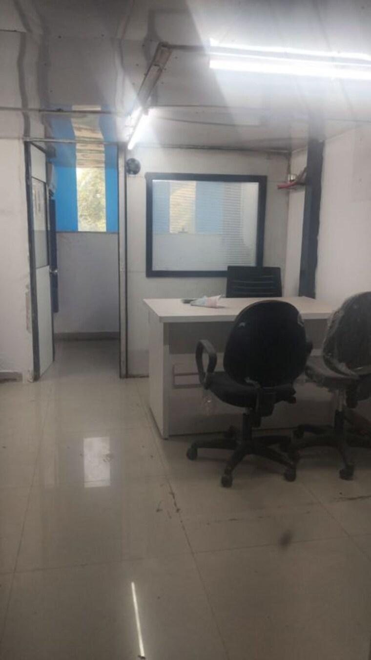 Team Area, haware-fantasia Commercial Office Space 587 Sq.Ft. In Vashi Sector 28 Navi Mumbai 10751455