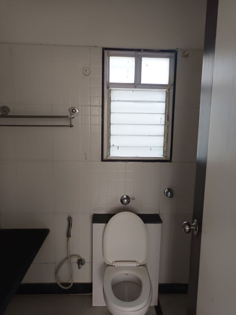 Bathroom, p-s-splendour-county-i 2 Bedroom 739 Sq.Ft. Apartment In Wagholi Pune 10751437