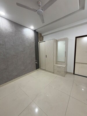 Room in 3 BHK Builder Floor at Motia Blue Ridge, Dhakoli – for Sale