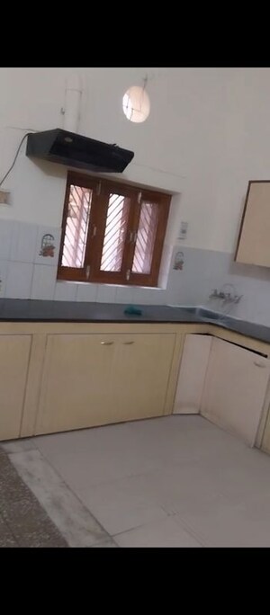 Kitchen in 3 BHK Villa at Narayan Plaza Jankipuram, Jankipuram – for Rent