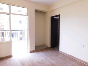Room in 3 BHK Apartment at Uninav Bliss, Raj Nagar Extension – for Sale