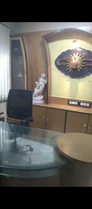  Office Space For Rent in Mukund Nagar