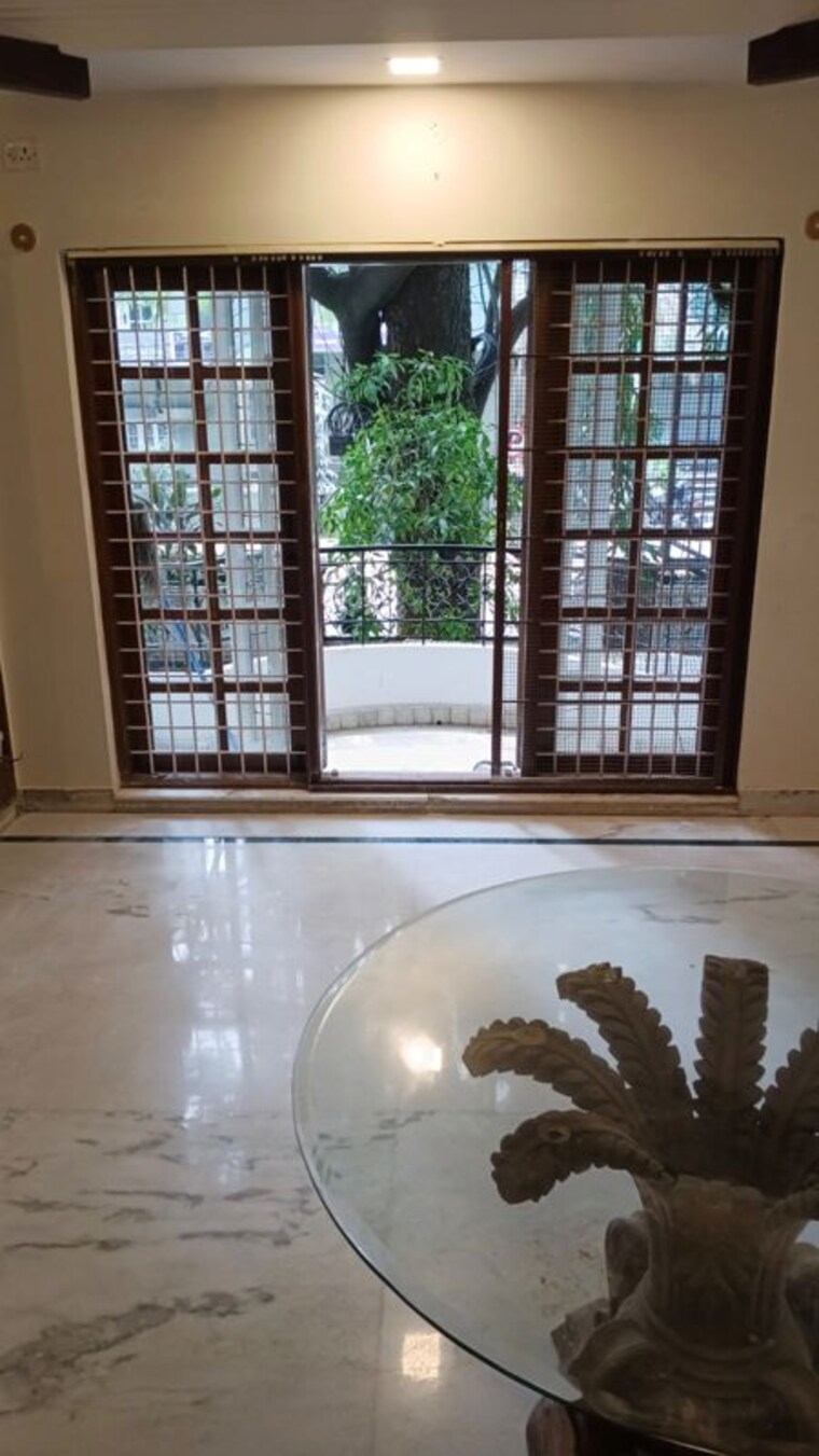 Living Room, neeladri-mahal 3 Bedroom 2000 Sq.Ft. Apartment In Jayamahal Extn Bangalore 10751516