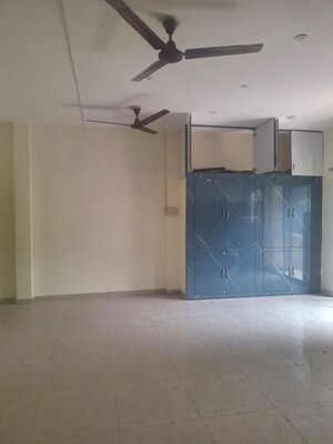 2 BHK Builder Floor For Rent in Sector 36 Greater Noida