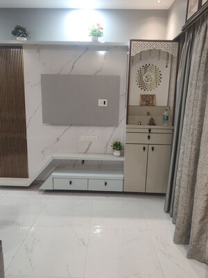 Room in 1 BHK Apartment at Runwal Gardens, Dombivli East – for Rent