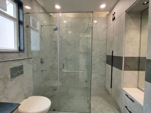 Bathroom in 3 BHK Apartment at Patiala Road – for Rent