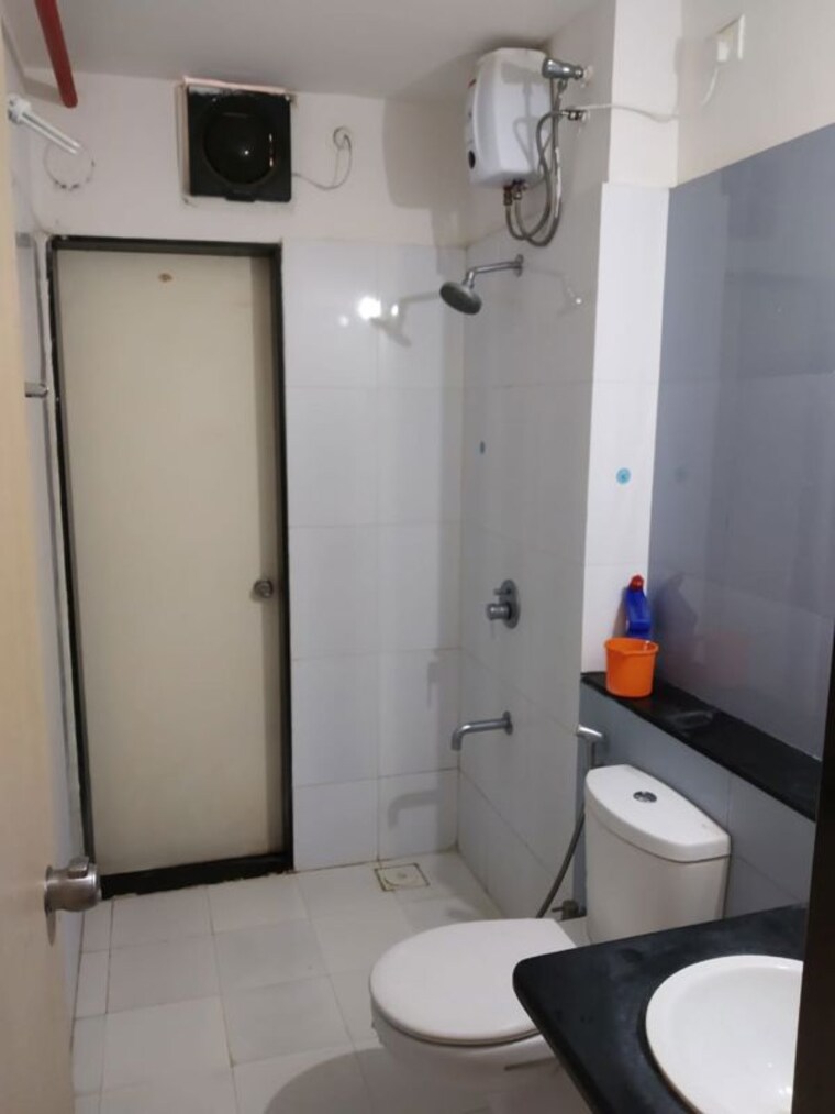 Bathroom, paranjape-blue-ridge 1 Bedroom 439 Sq.Ft. Apartment In Hinjewadi Pune 10751567